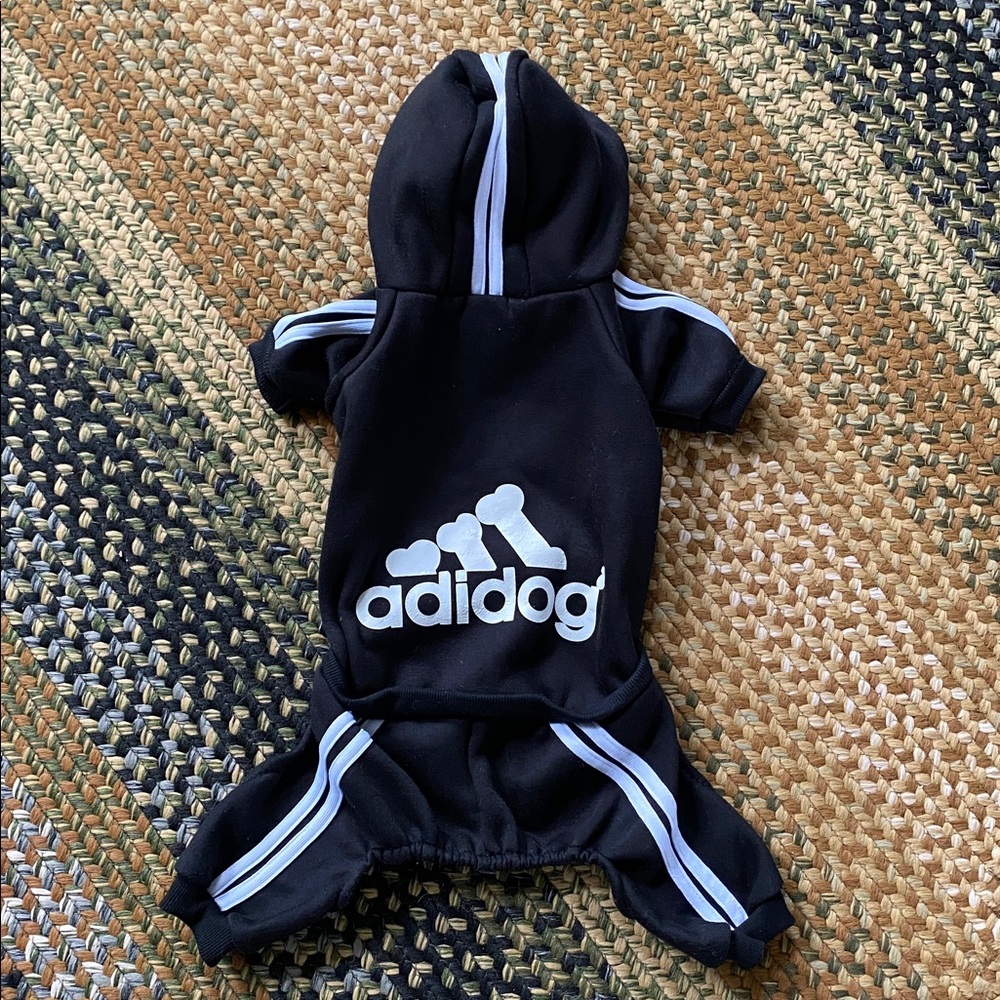 Adidog Black & White Snap 4 Leg Tracksuit Hoodie Size M/L